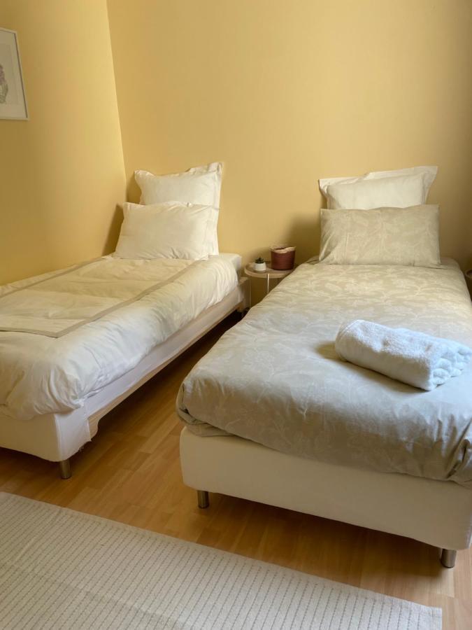 Appartement Sqy Guyancourt ภายนอก รูปภาพ